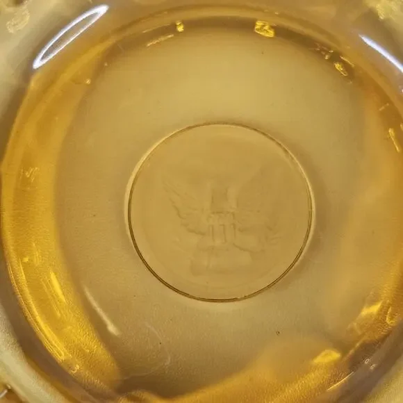 Vintage Fostoria Heavy Amber Glass 1887 Eagle Coin Cigarette Ashtray 5" - Picture 3 of 6
